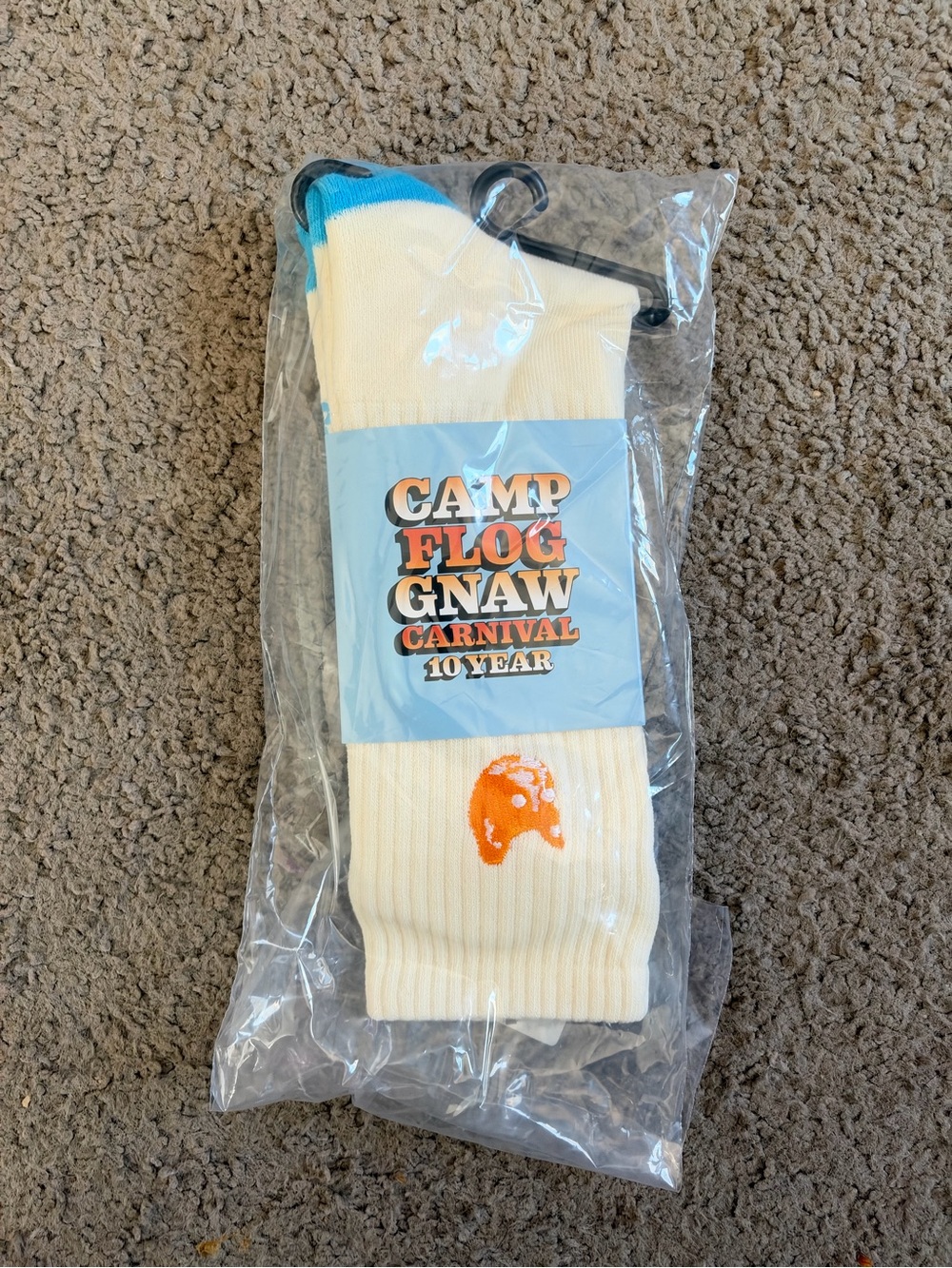Camp Flog Gnaw 2024 VIP Kill Cat Socks (Cream)